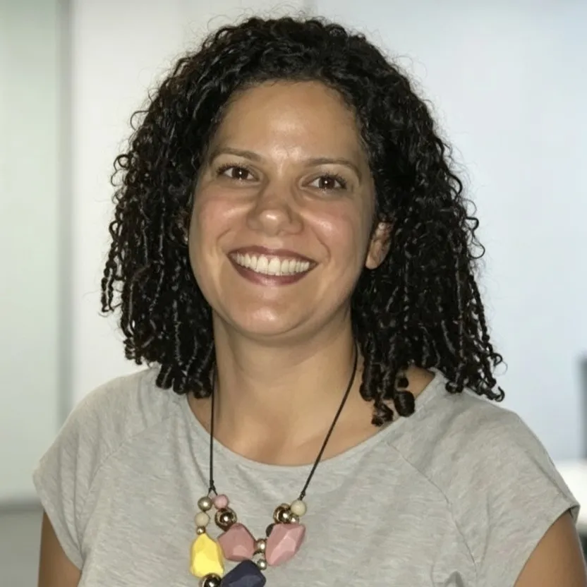 Carol Williams Headshot